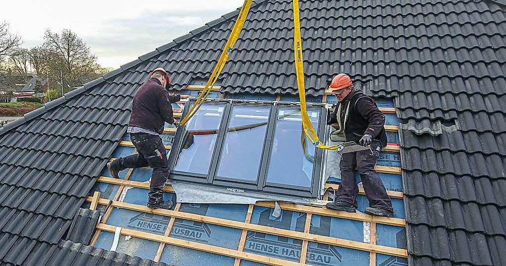 Einbau eines VELUX STUDIO 3-in-1-Dachfensters